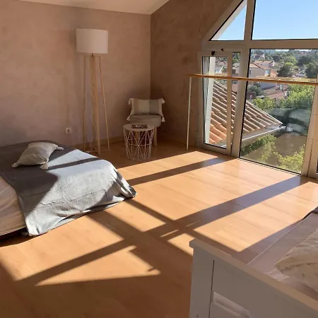 Magnifique T2 Duplex A Avec Terrasse, Wifi, A 100m De La Apartment