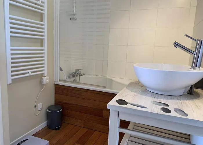 Magnifique T2 Duplex A Avec Terrasse, Wifi, A 100m De La - Fr-1-374-160